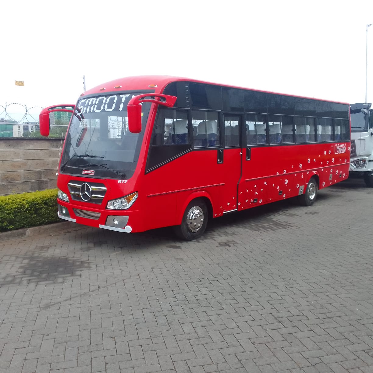 Executive Bus